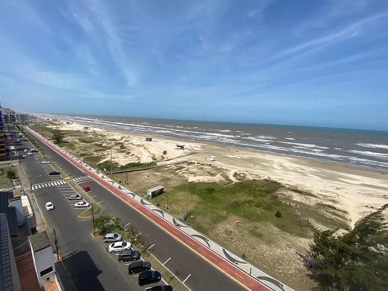 Apto Luxuoso Beira Mar Completo